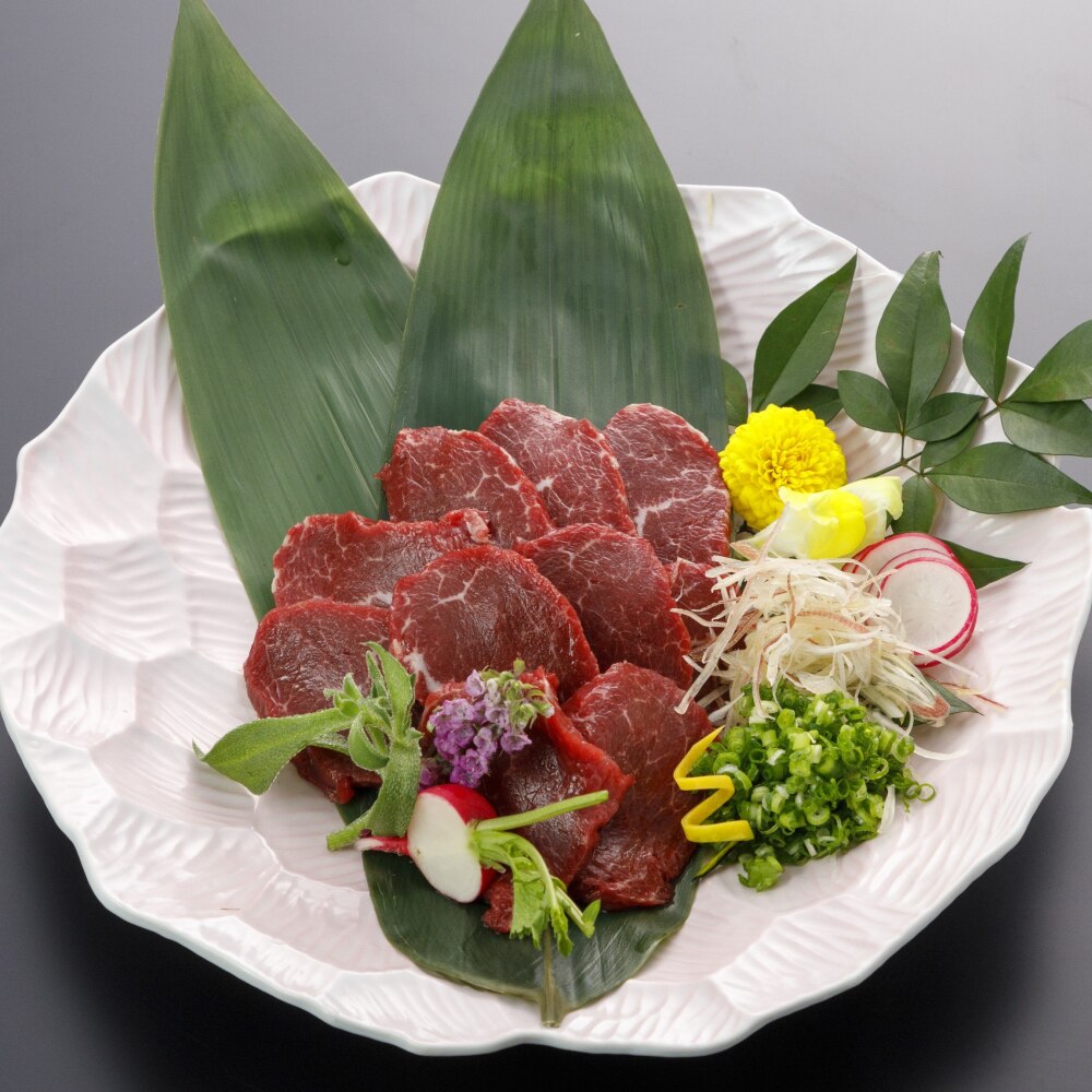 【桜馬】ヒレ〔1㎏単位〕〔90-110ｇ規格パック〕